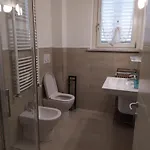 Esperanto Apartament *