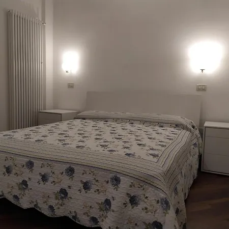 Esperanto Apartament Marina di Massa
